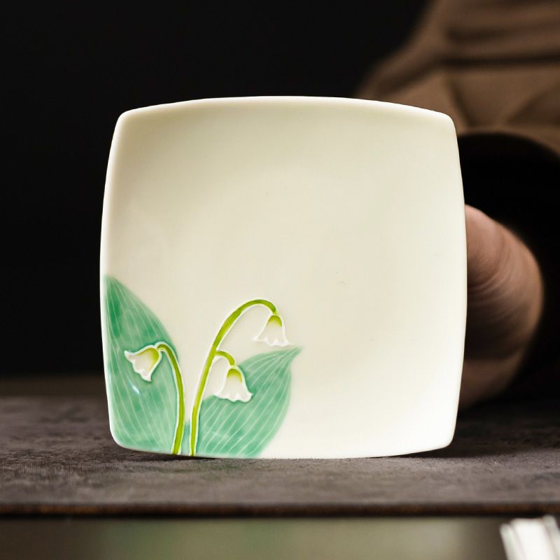手描きのスズラン柄セラミックコースター、正方形耐熱マット、お - Valley Tea And Coffee のレビューと価格