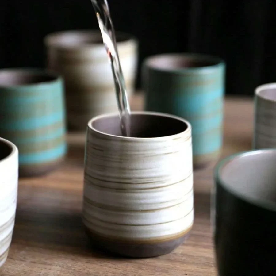 手描きのクラックル釉ストーンウェアマグ、ヴィンテージアジアン - Coffee Tea Flask のレビューと価格